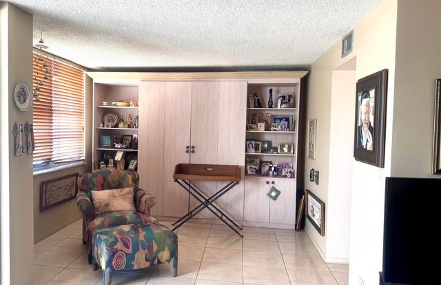 250 174th Street 2012, Sunny Isles Beach, FL 33160