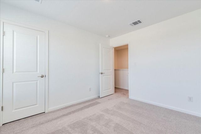 108 Makinaw RD, Hutto, TX 78634