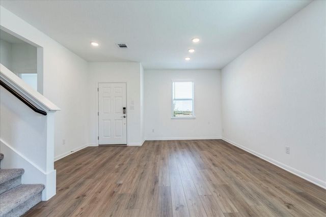 108 Makinaw RD, Hutto, TX 78634