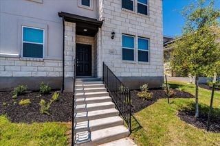 108 Makinaw RD, Hutto, TX 78634