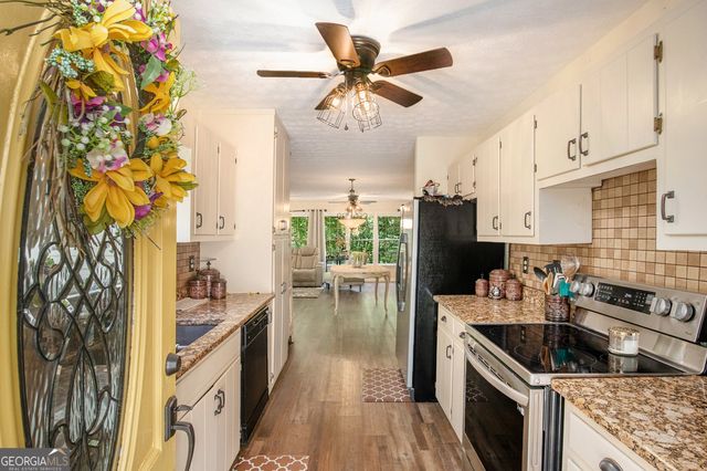 375 Buckwood Trail, Cornelia, GA 30531