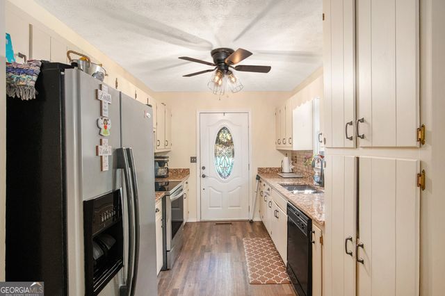 375 Buckwood Trail, Cornelia, GA 30531