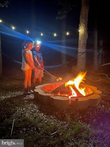 408 SMITH POINT RD, Reedville, VA 22539