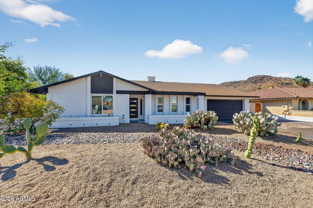 9 E Surrey Avenue, Phoenix, AZ 85022