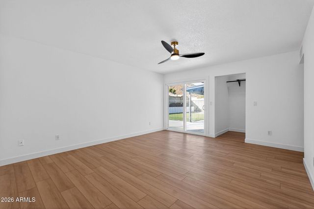 9 E Surrey Avenue, Phoenix, AZ 85022