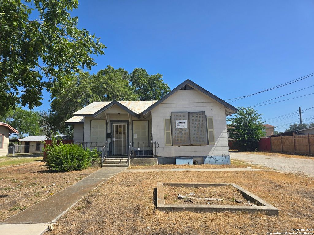 211 Betty Jean, San Antonio, TX 78223