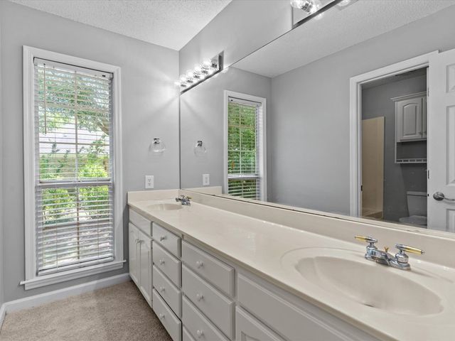 3602 Lake Oak Ridge Drive, Enterprise, AL 36330