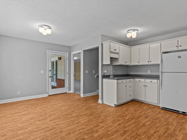 3602 Lake Oak Ridge Drive, Enterprise, AL 36330