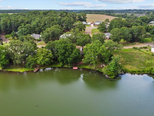 3602 Lake Oak Ridge Drive, Enterprise, AL 36330