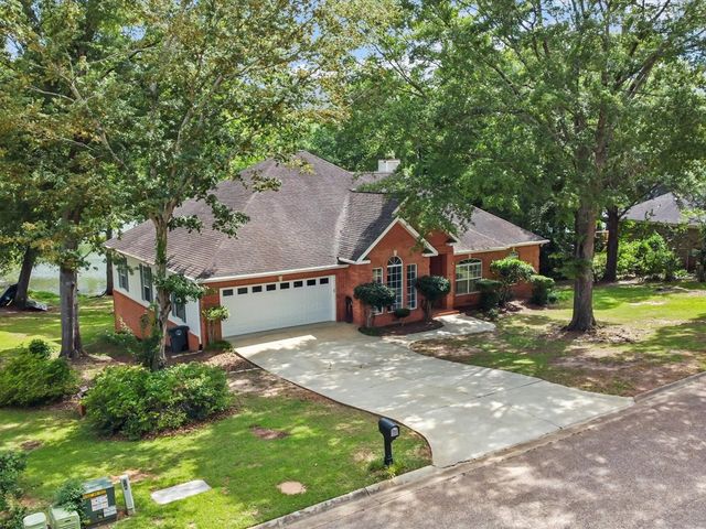 3602 Lake Oak Ridge Drive, Enterprise, AL 36330
