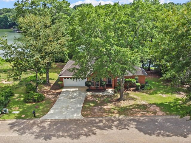3602 Lake Oak Ridge Drive, Enterprise, AL 36330