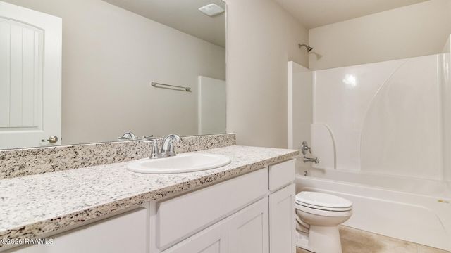 655 Griffiths Court, Breaux Bridge, LA 70517
