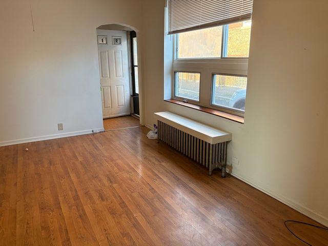 7936 Ogden Avenue 1R, Lyons, IL 60534