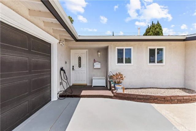 1301 W Roberta, Fullerton, CA 92833