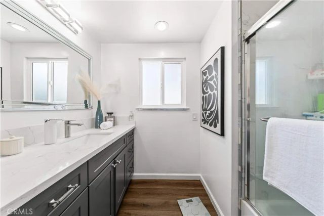1301 W Roberta, Fullerton, CA 92833