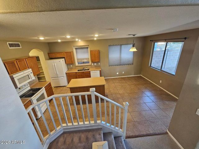 21140 E CALLE DE FLORES Drive, Queen Creek, AZ 85142