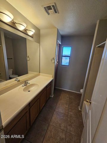 21140 E CALLE DE FLORES Drive, Queen Creek, AZ 85142