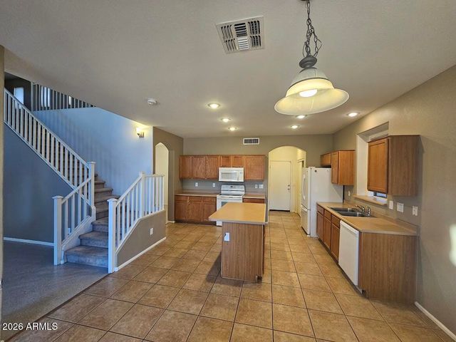 21140 E CALLE DE FLORES Drive, Queen Creek, AZ 85142