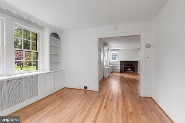 4215 CHESAPEAKE ST NW, Washington, DC 20016