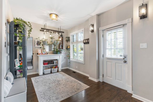 3439 W Hirsch Street, Chicago, IL 60651