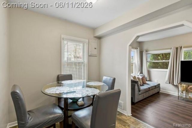 25884 Leach Street, Roseville, MI 48066