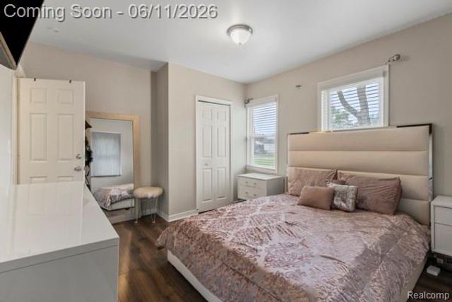25884 Leach Street, Roseville, MI 48066