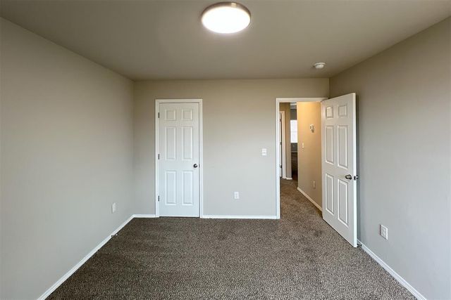 4301 Driftwood Drive, Harrah, OK 73045