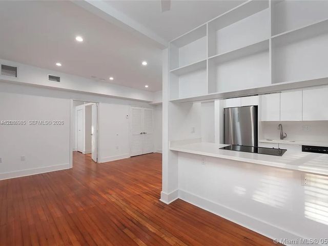 3677 Poinciana Ave 4B, Miami, FL 33133