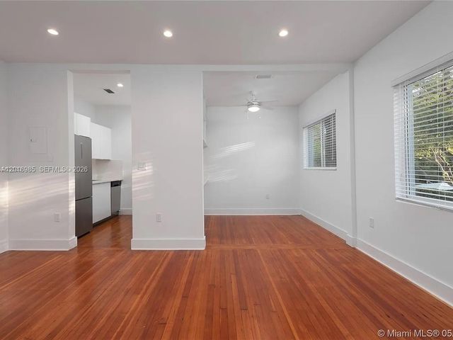 3677 Poinciana Ave 4B, Miami, FL 33133