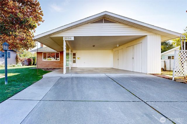 2034 Crawford Drive, Walla Walla, WA 99362