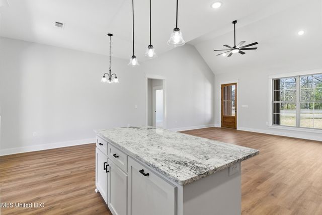 2070 Old Richton Road, Petal, MS 39465