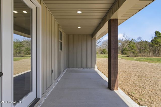 2070 Old Richton Road, Petal, MS 39465