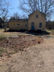 57 Kenyon School Road, Richmond, RI 02836