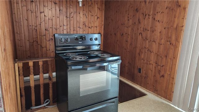 6382 Lakeshore Road, Cicero, NY 13039