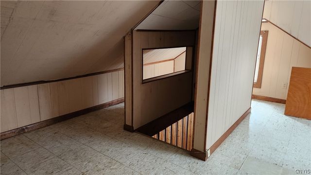 6382 Lakeshore Road, Cicero, NY 13039