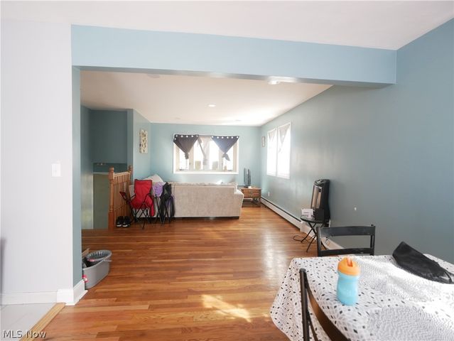 190 10th Street, Campbell, OH 44405