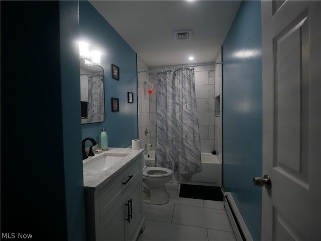 190 10th Street, Campbell, OH 44405