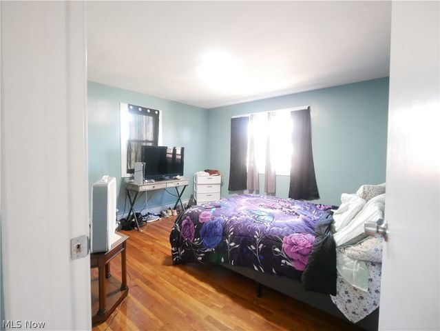 190 10th Street, Campbell, OH 44405