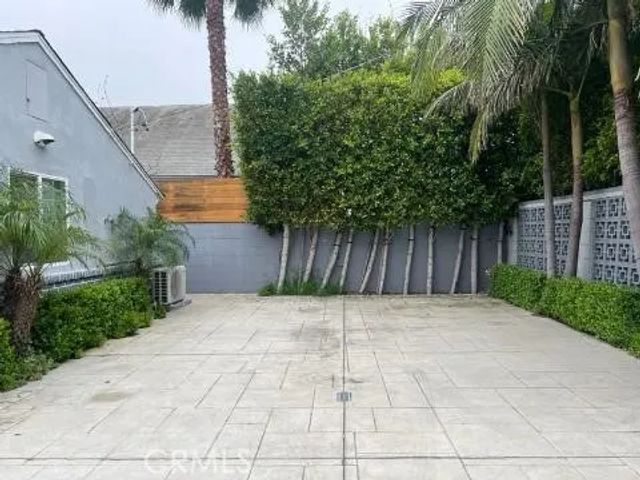 6854 Gentry Avenue ADU, North Hollywood, CA 91605