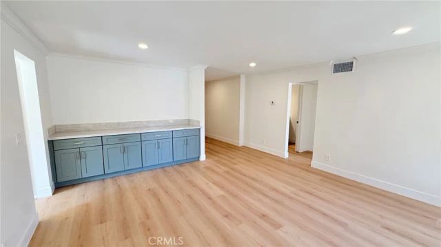 225 N Rose Street 104, Burbank, CA 91505