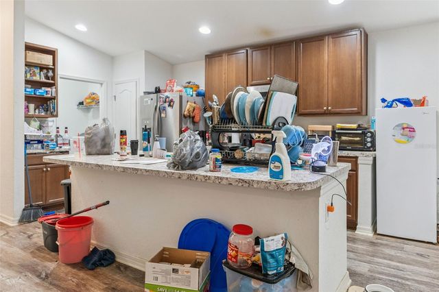 206 LAKE MARIANA PLACE, Auburndale, FL 33823