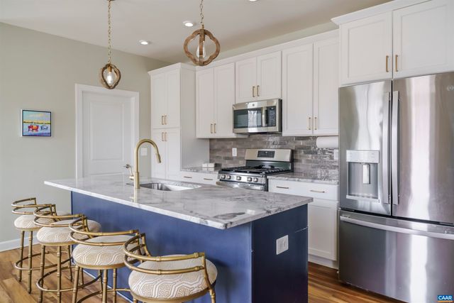 336 BISHOPGATE LN, Crozet, VA 22932