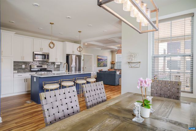 336 BISHOPGATE LN, Crozet, VA 22932