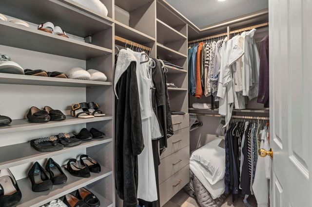 7500 Edinborough Way 3308, Edina, MN 55435