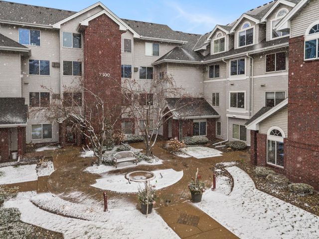7500 Edinborough Way 3308, Edina, MN 55435