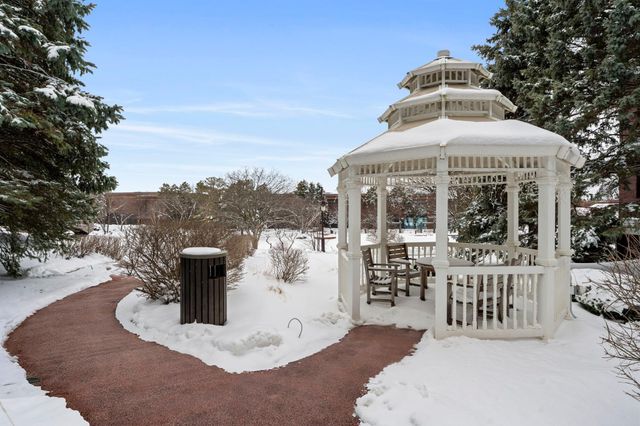 7500 Edinborough Way 3308, Edina, MN 55435