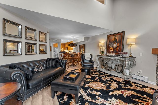 7500 Edinborough Way 3308, Edina, MN 55435