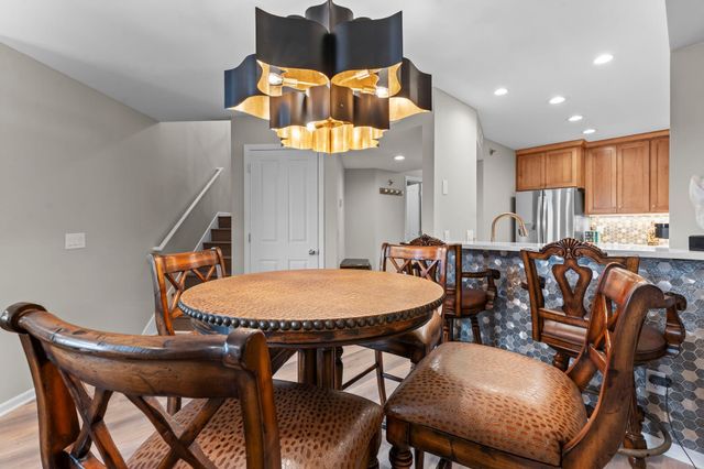 7500 Edinborough Way 3308, Edina, MN 55435