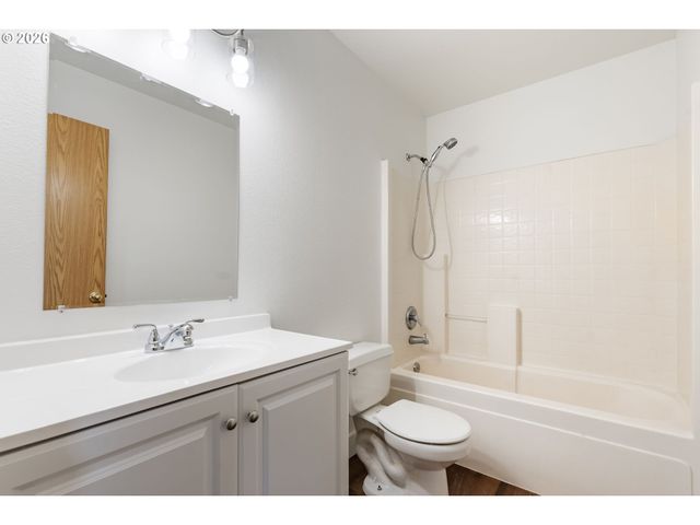 20684 Sw LAVENDER Ave, Sherwood, OR 97140