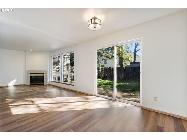 20684 Sw LAVENDER Ave, Sherwood, OR 97140